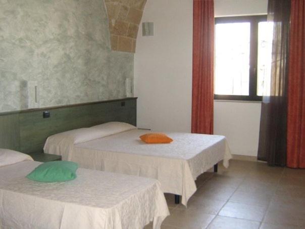 Villa Arneide Bed And Breakfast Torre Lapillo Zimmer foto