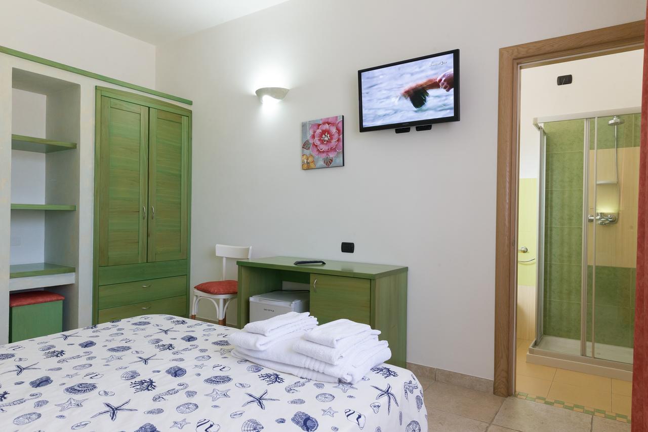Villa Arneide Bed And Breakfast Torre Lapillo Exterior foto
